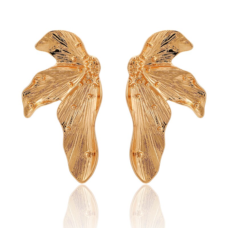 Golden leaf earrings
