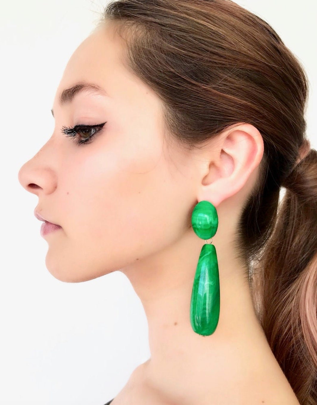 Green teardrop earrings