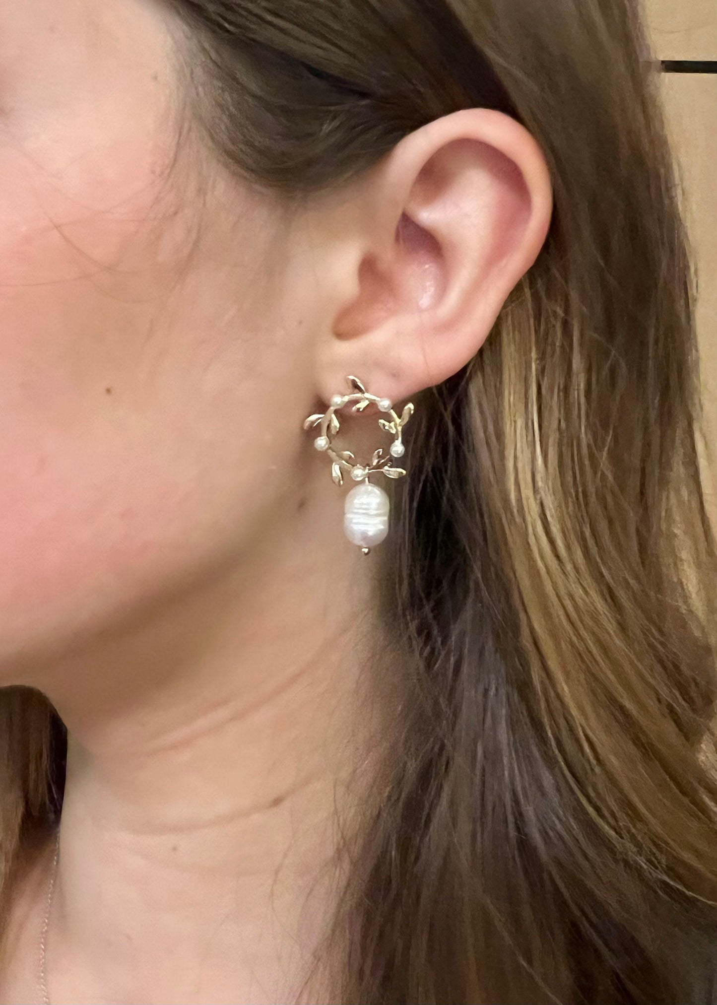 Pearl flower bridal earrings