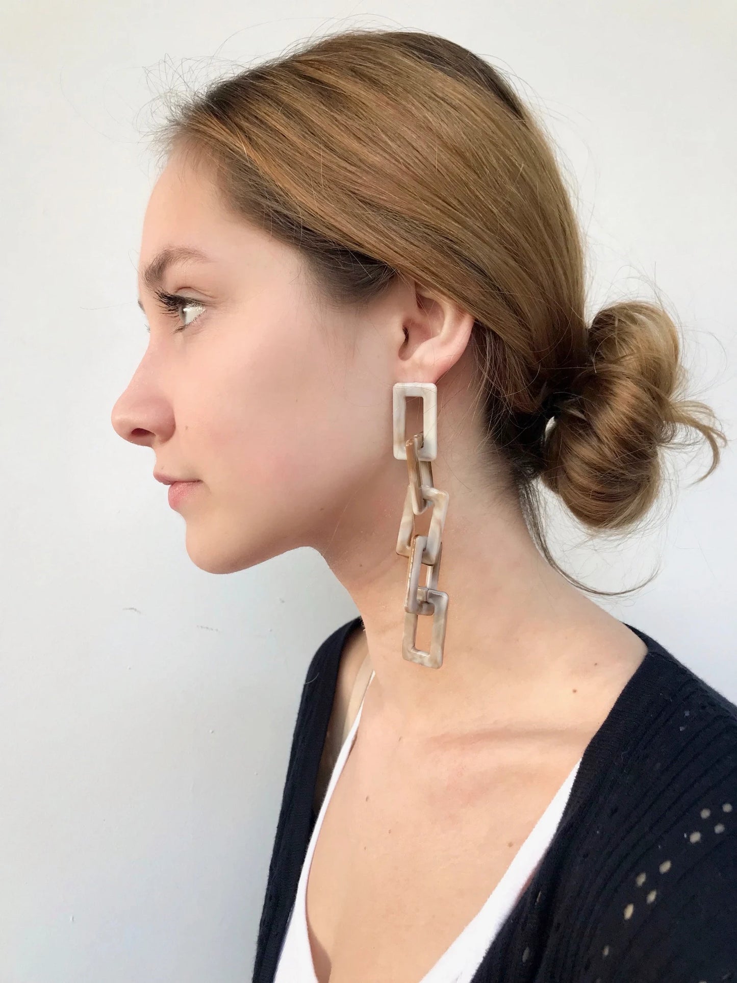 Acrylic chain earrings