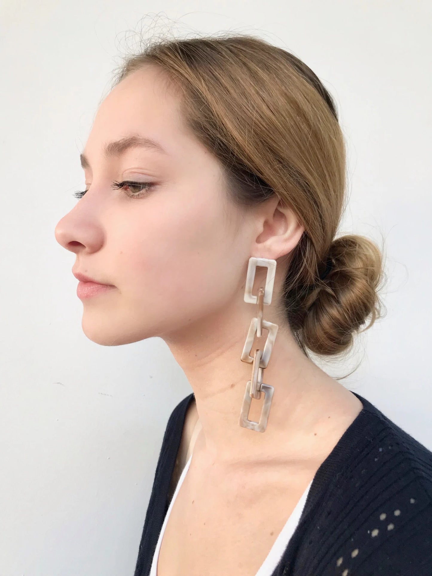 Acrylic chain earrings