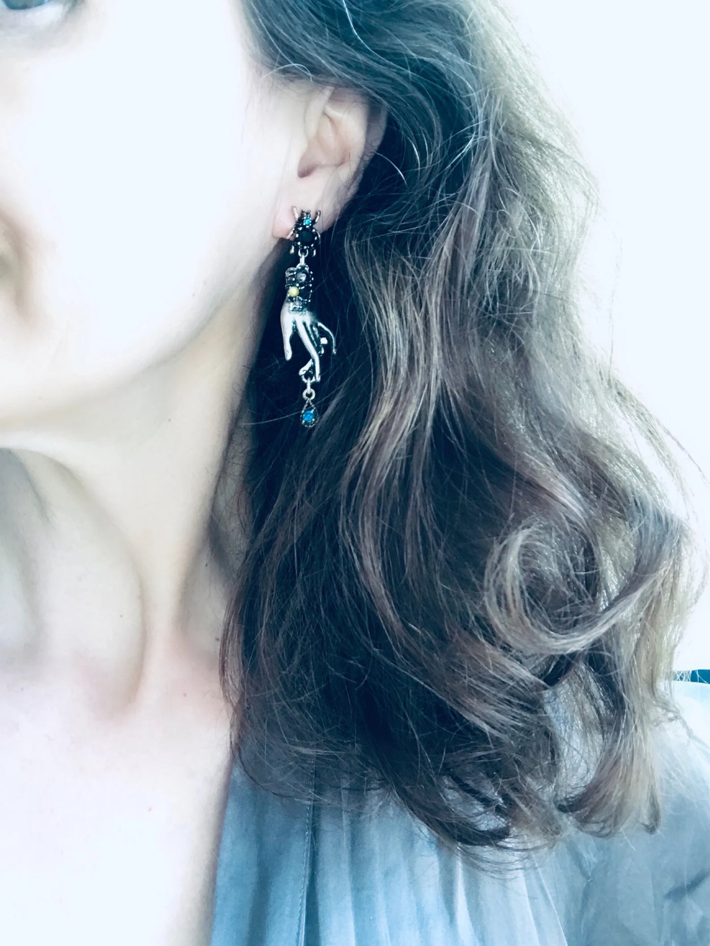 Hands drop earrings