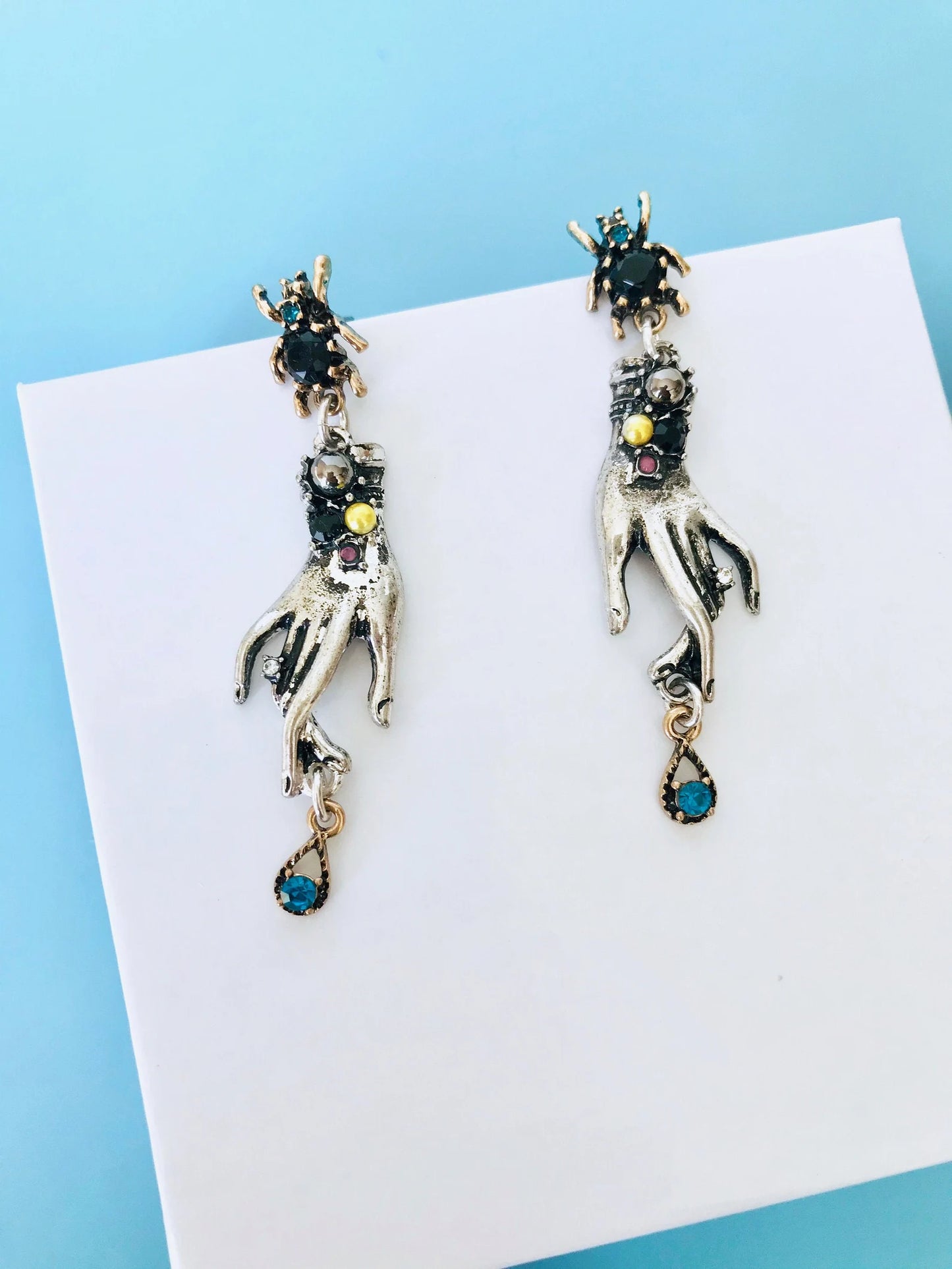 Hands drop earrings