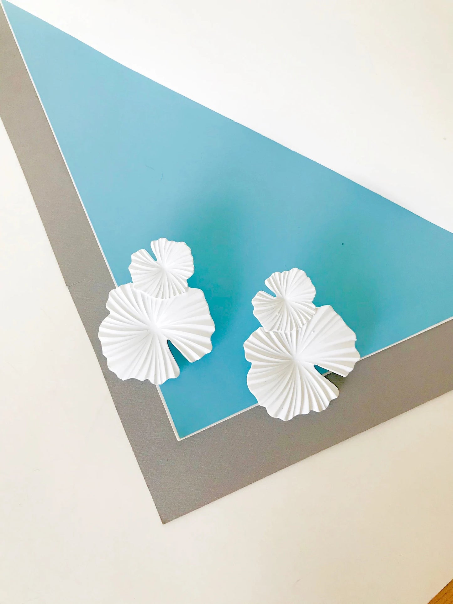 White hibiscus flower earrings