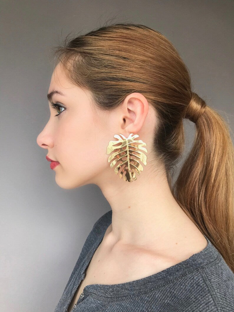 White monstera leaf earrings