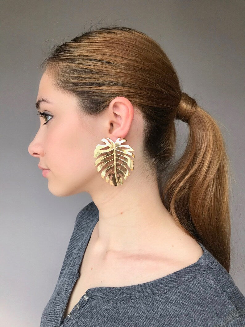 White monstera leaf earrings