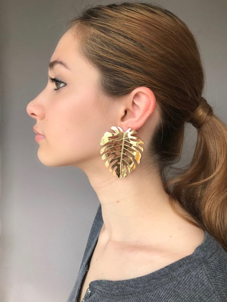 White monstera leaf earrings