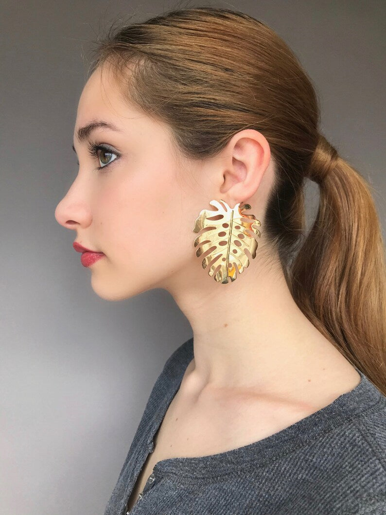 White monstera leaf earrings