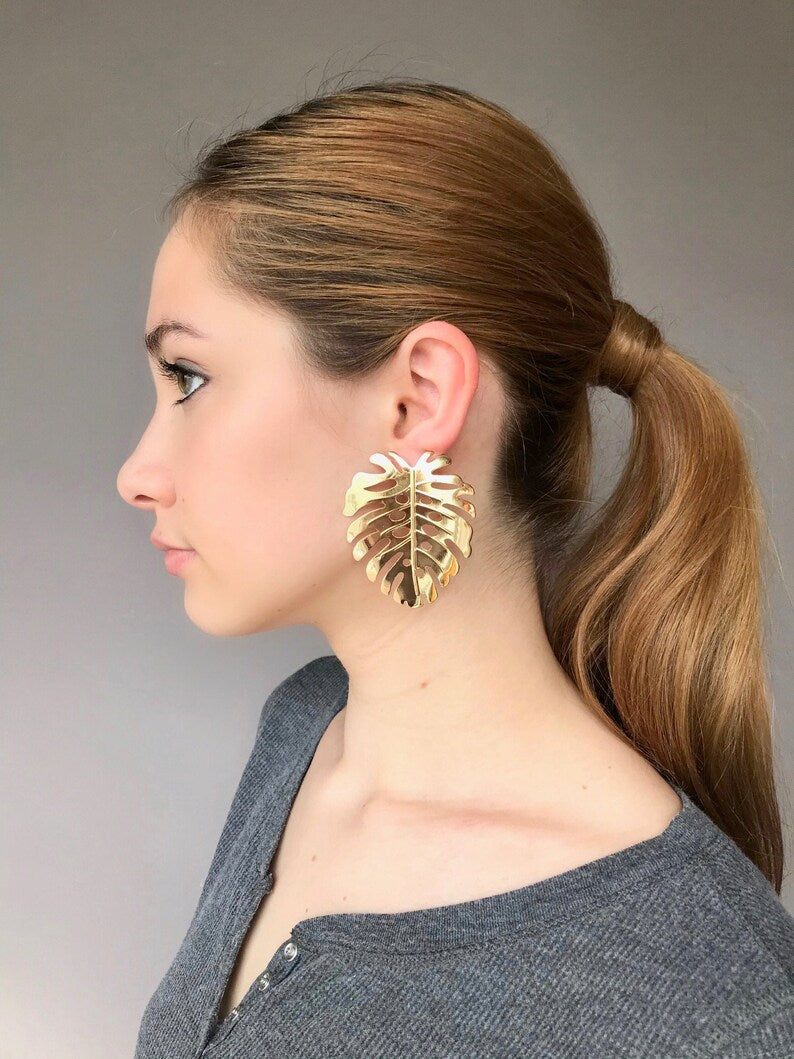 White monstera leaf earrings