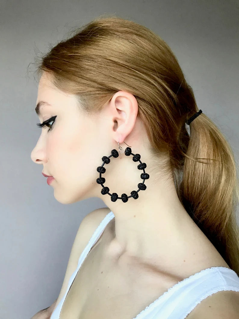 Black beads hoop earrings