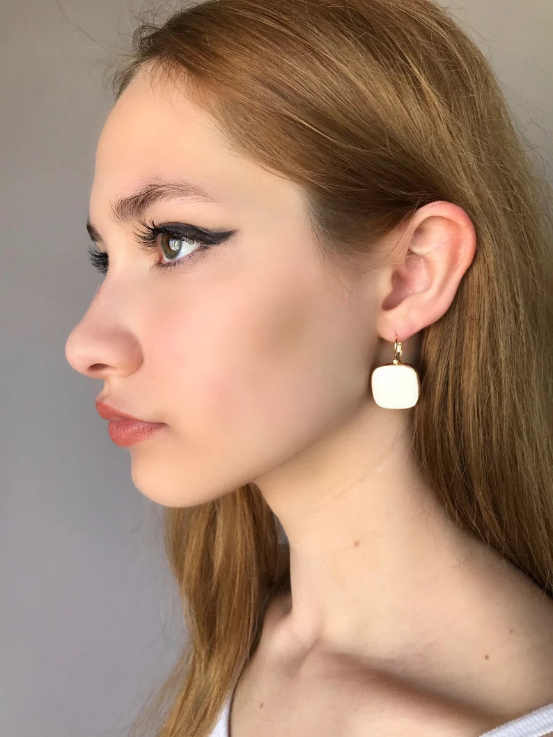 White square earrings