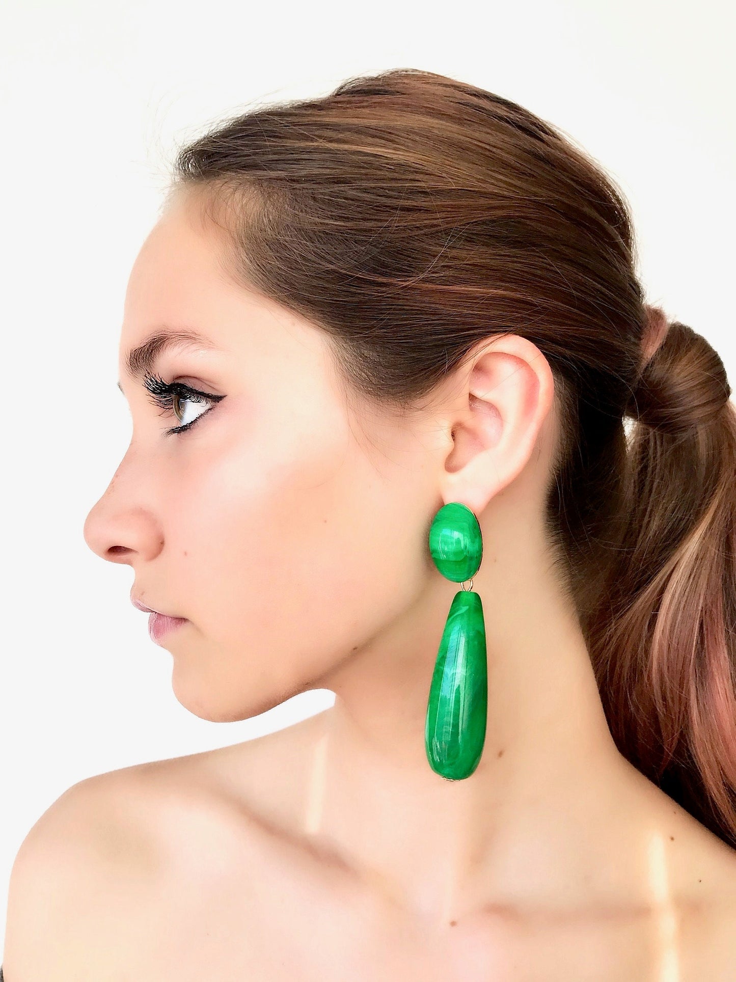 Green teardrop earrings