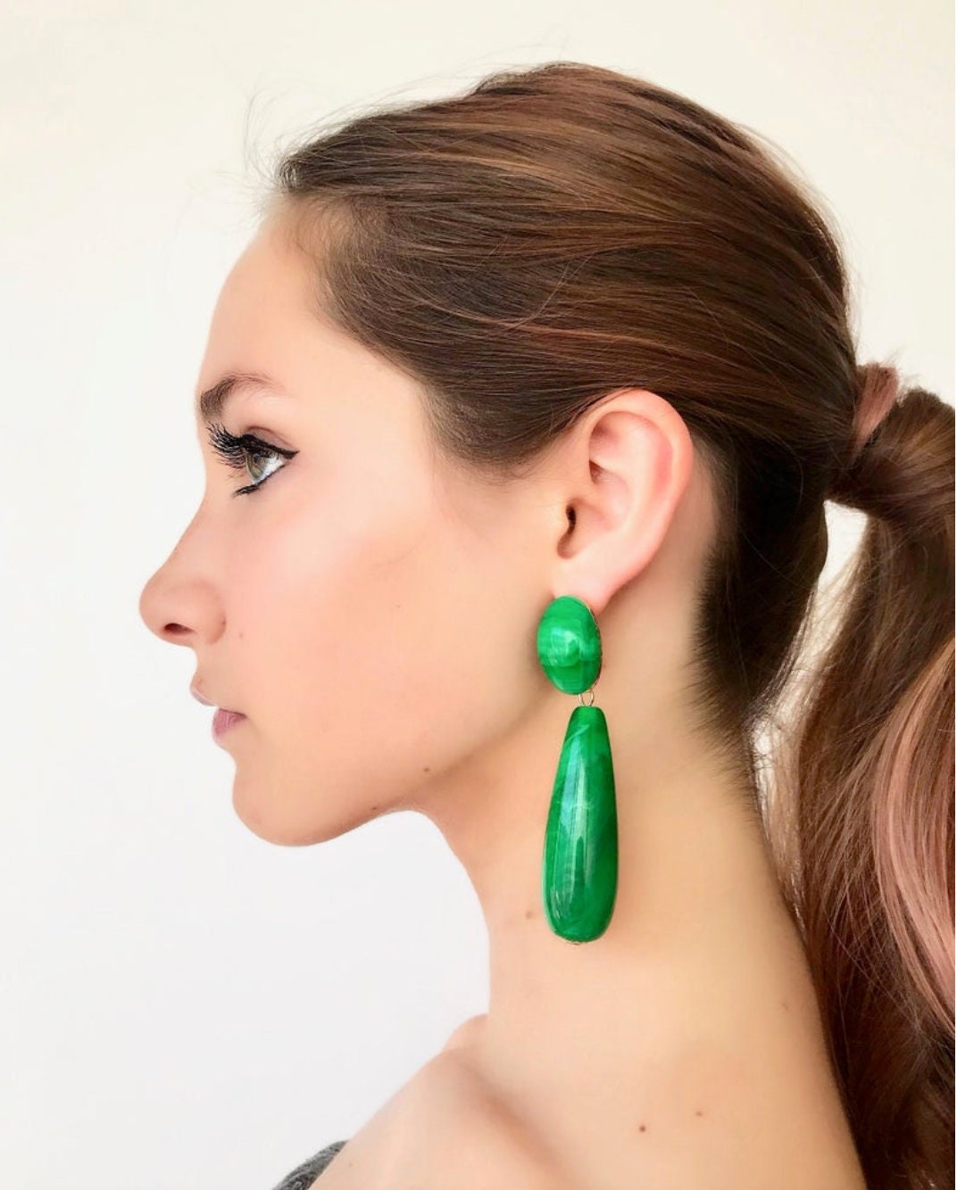 Green teardrop earrings