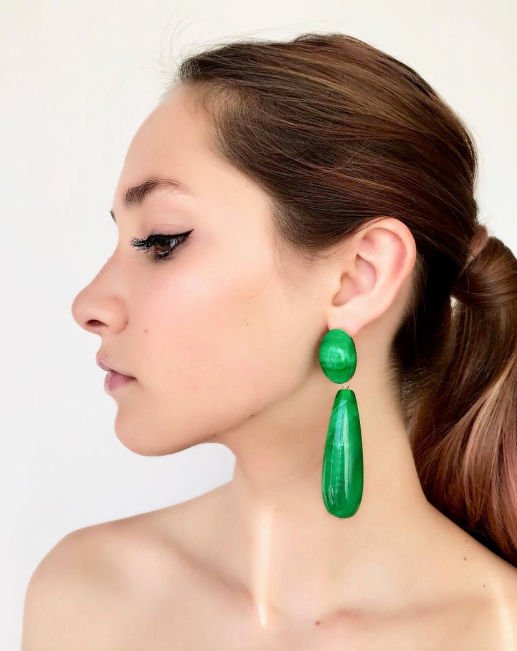 Green teardrop earrings