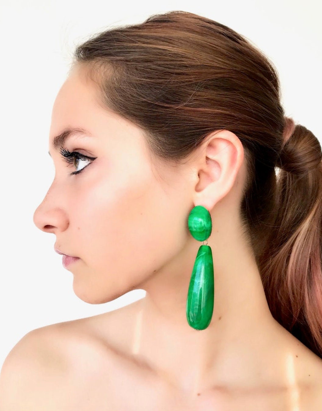 Green teardrop earrings