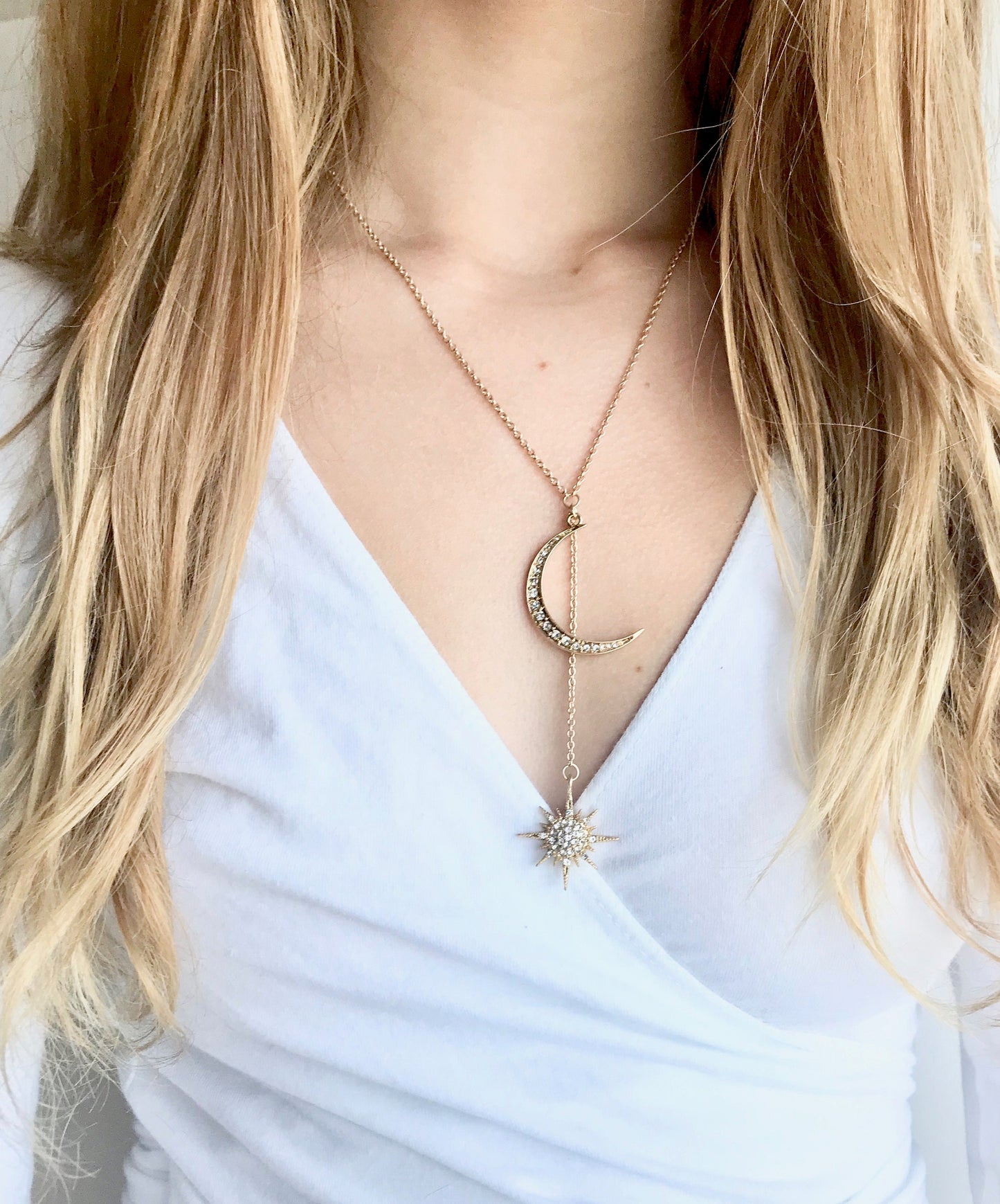 Star and moon gold necklace