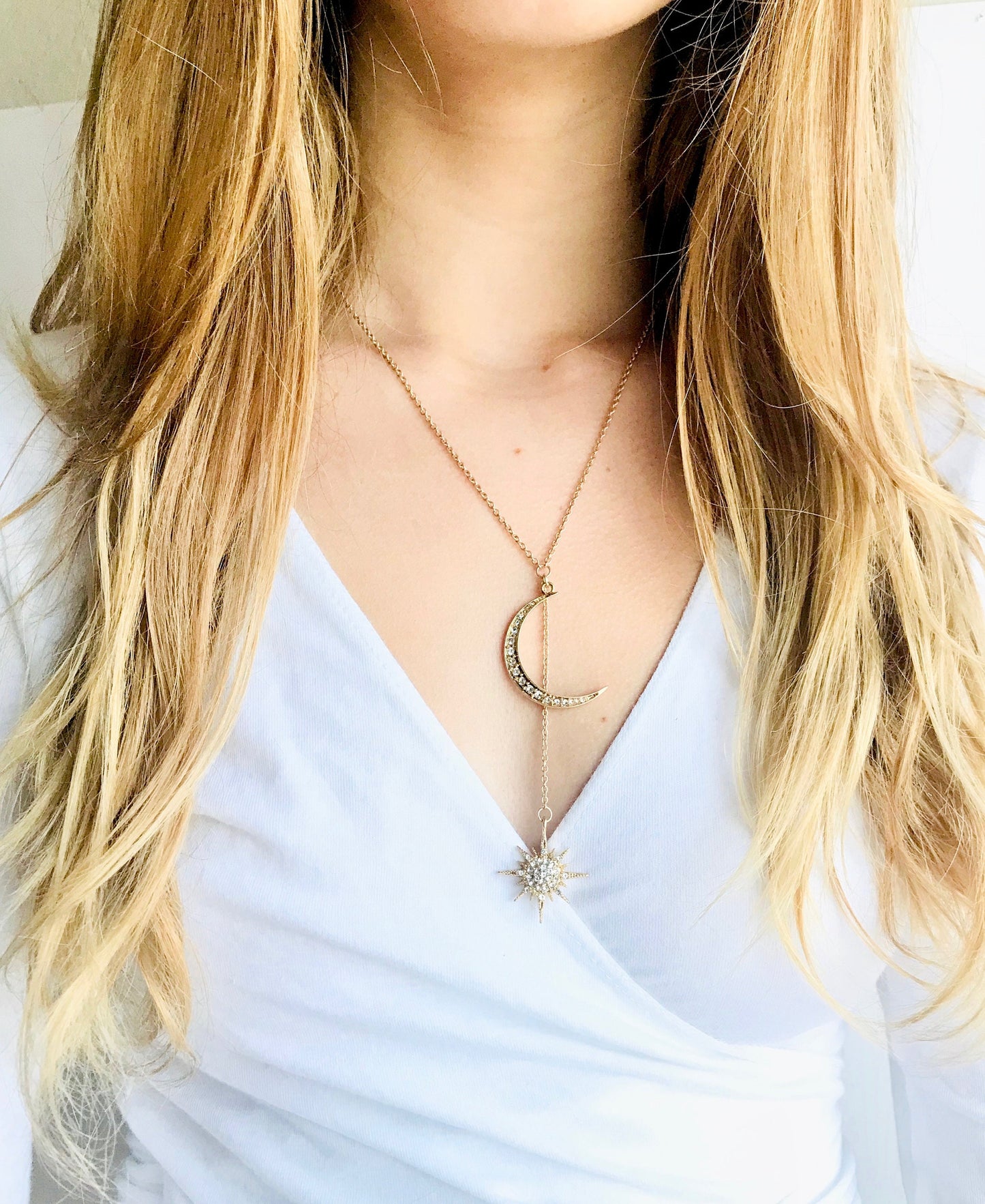 Star and moon gold necklace