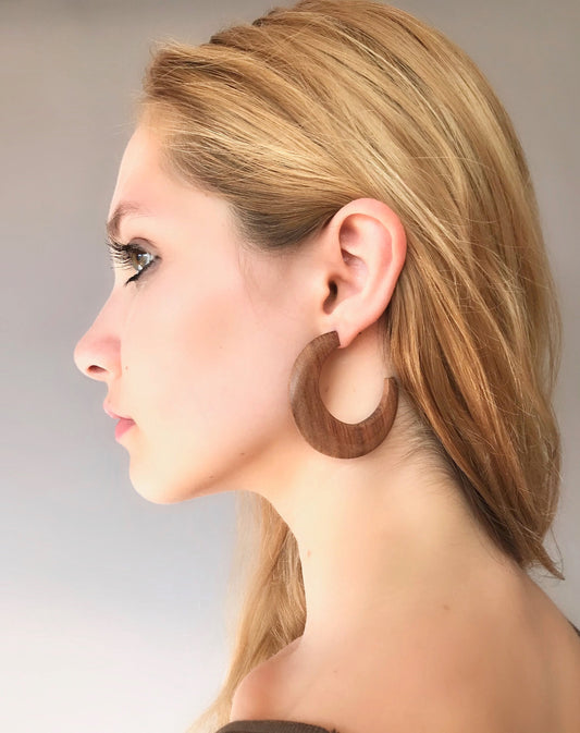 Brown wood hoop earrings