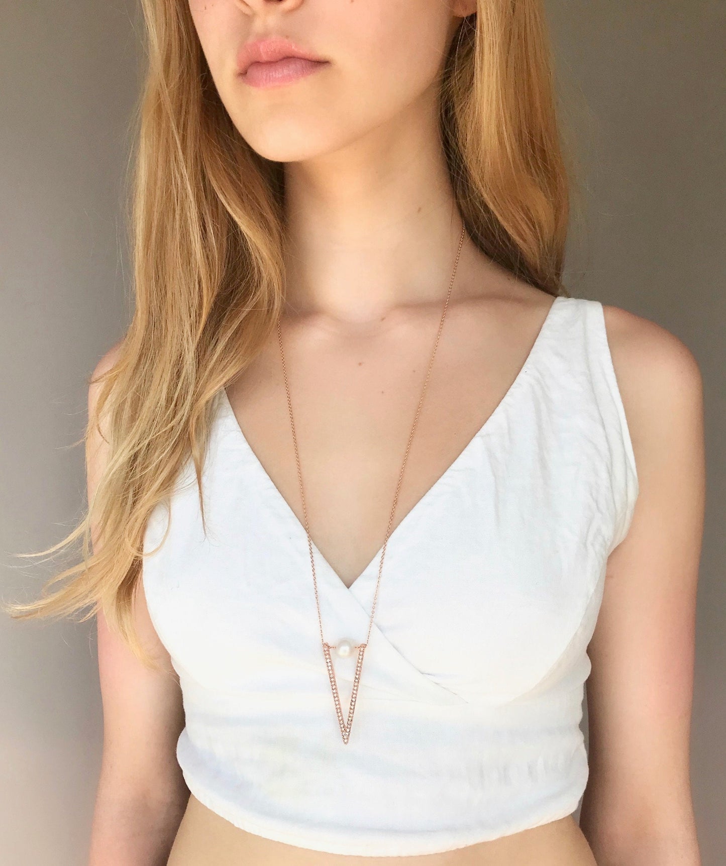 Crystal V necklace