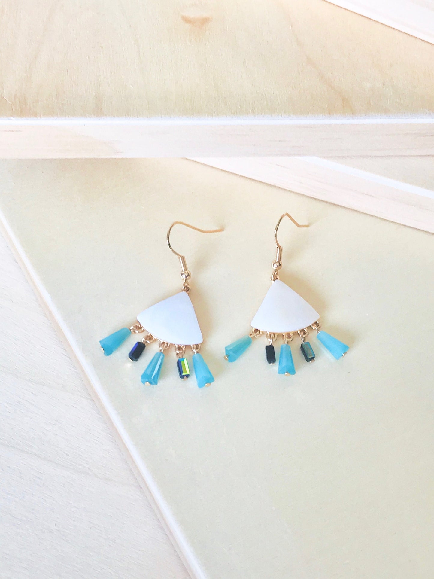 White shell geometric earrings