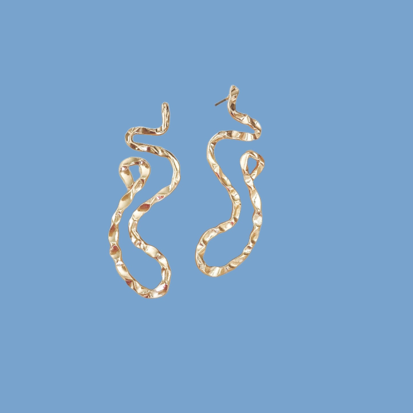 Gold wire earrings