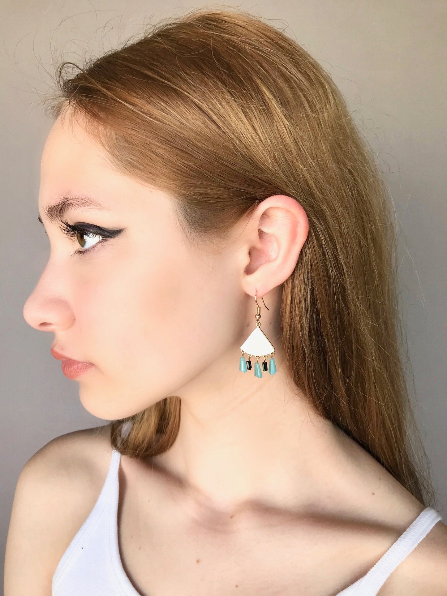 White shell geometric earrings