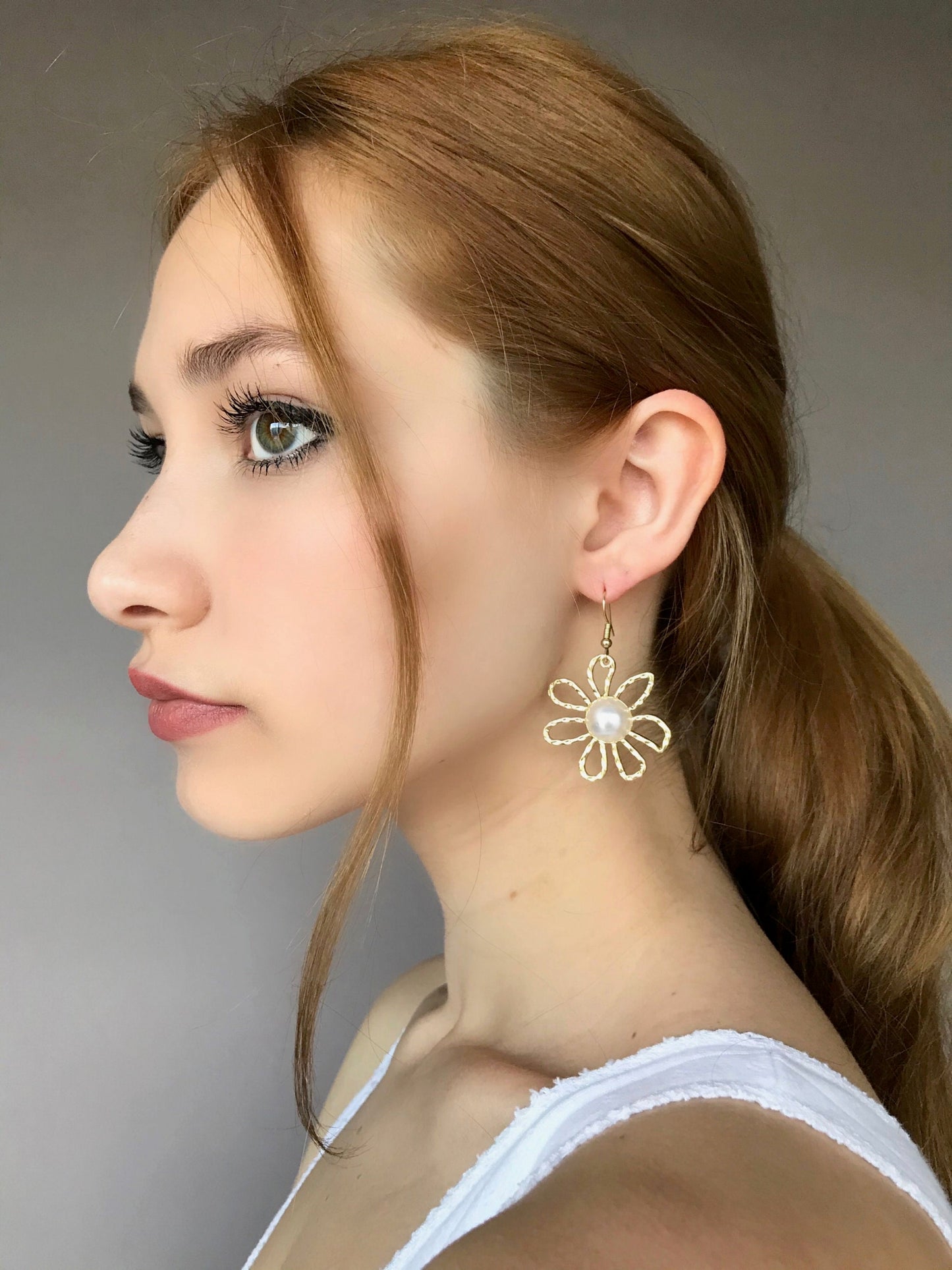 Golden flower pearl earrings