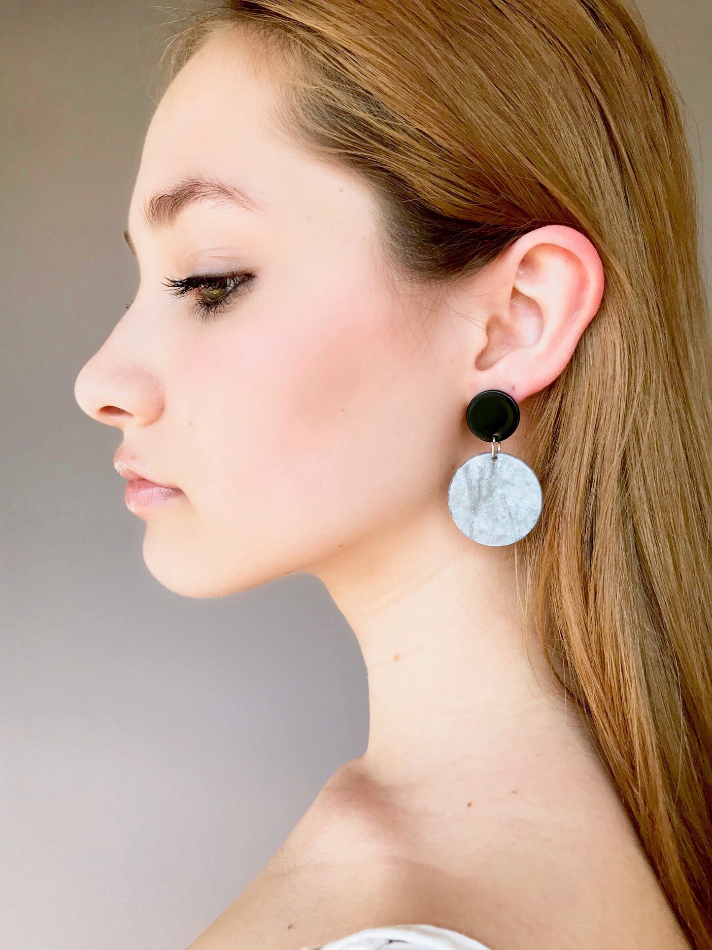 Gray and black geometric earrings