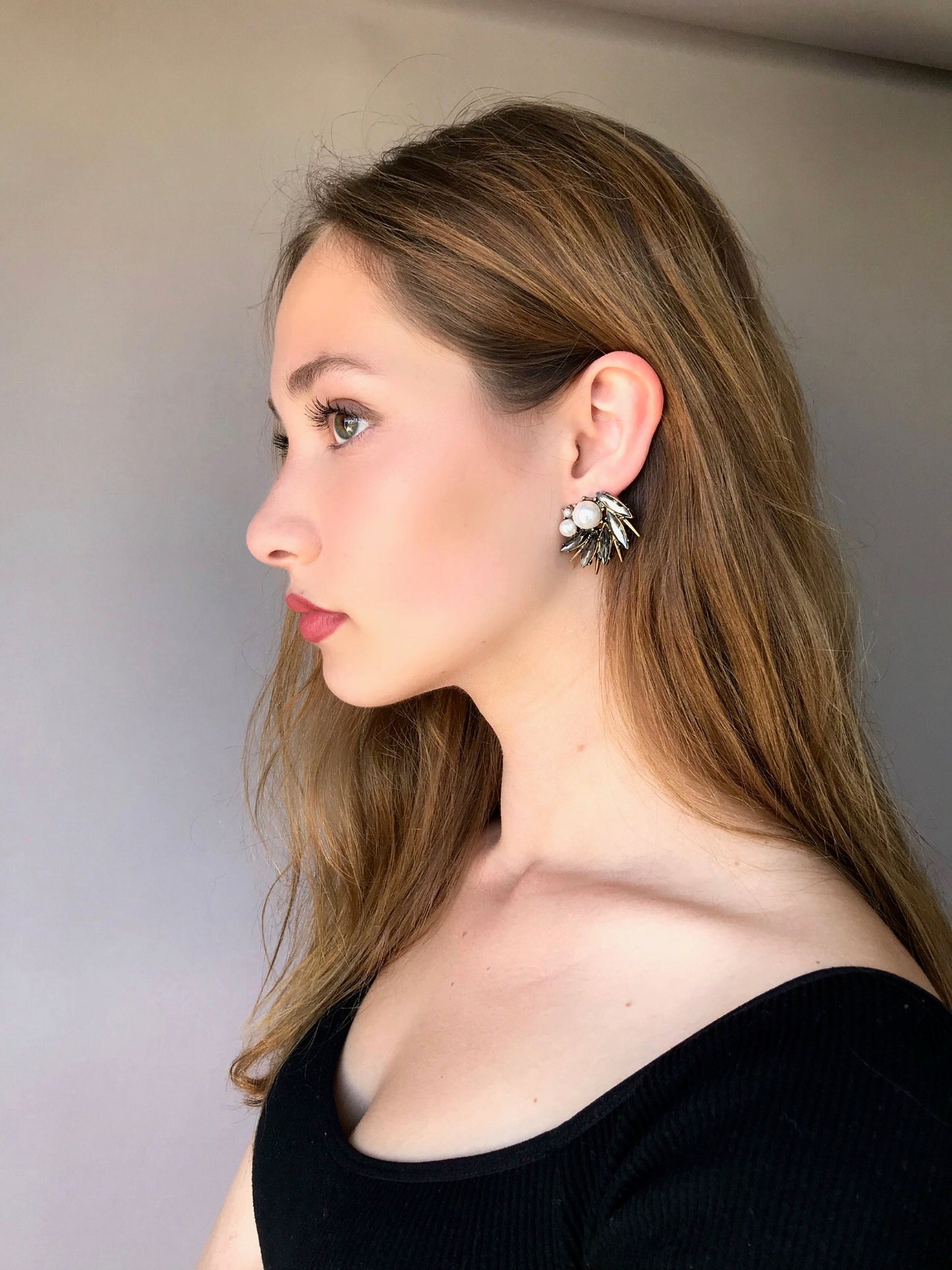 Crystal leaf earrinhs