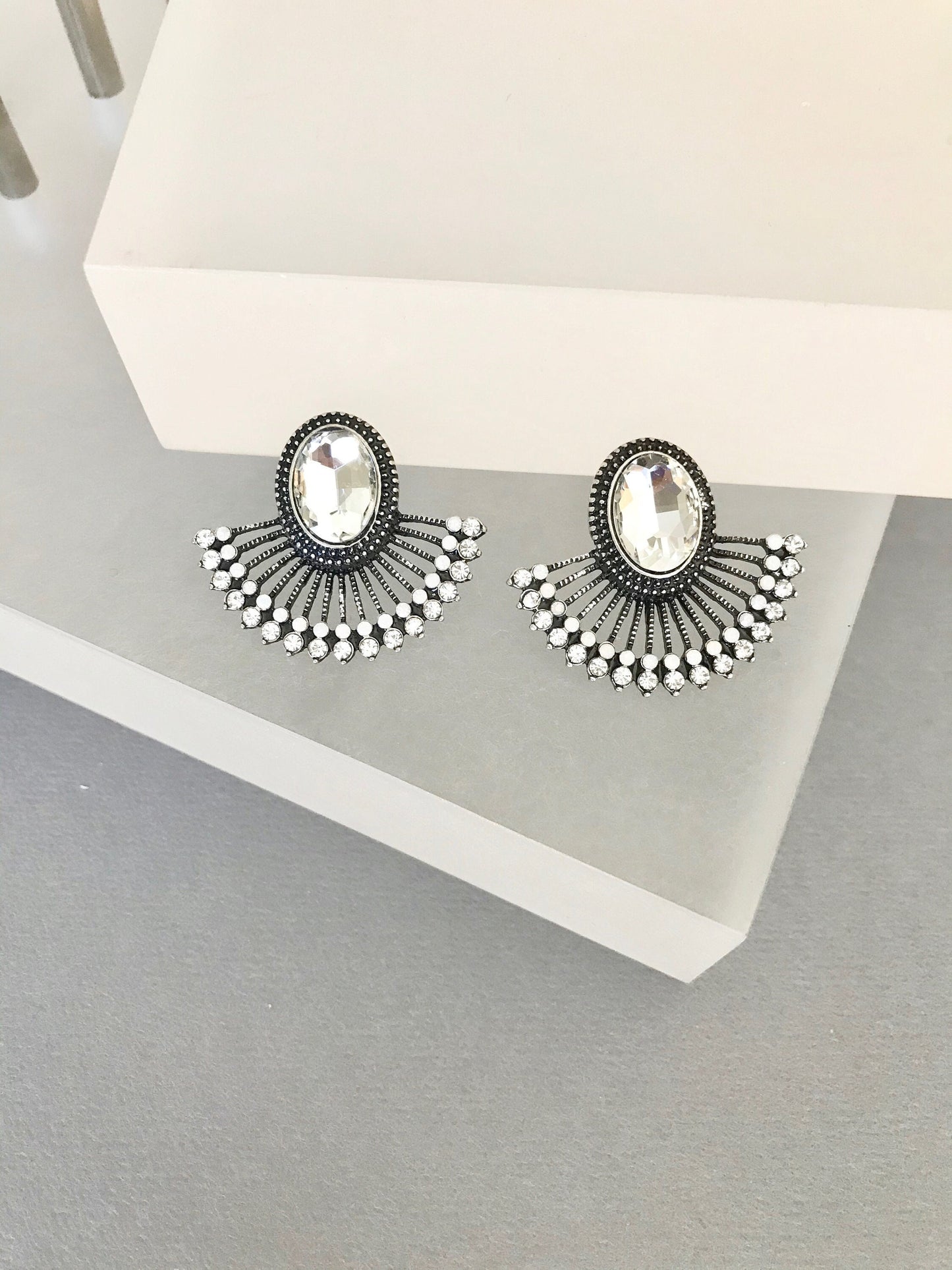 Amber crystal earrings