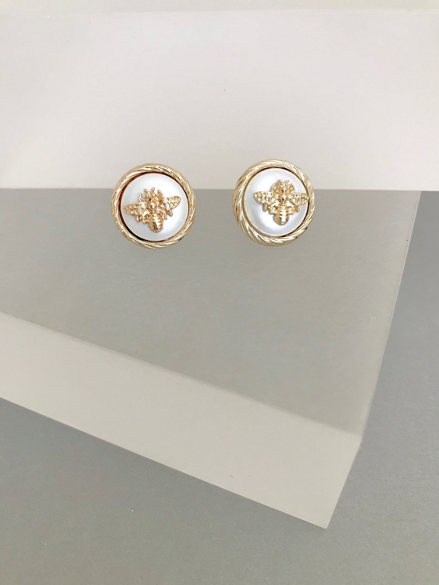 Gold small bee stud earrings