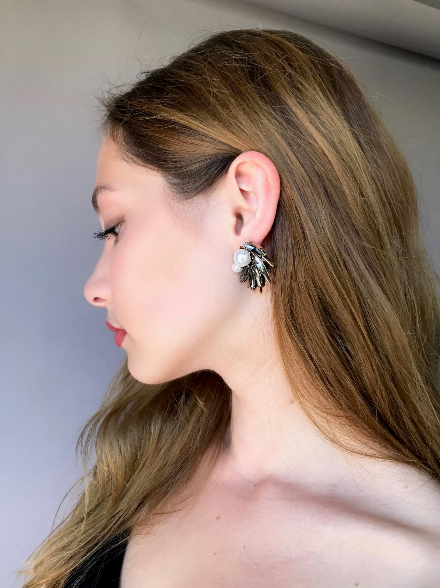Crystal leaf earrinhs