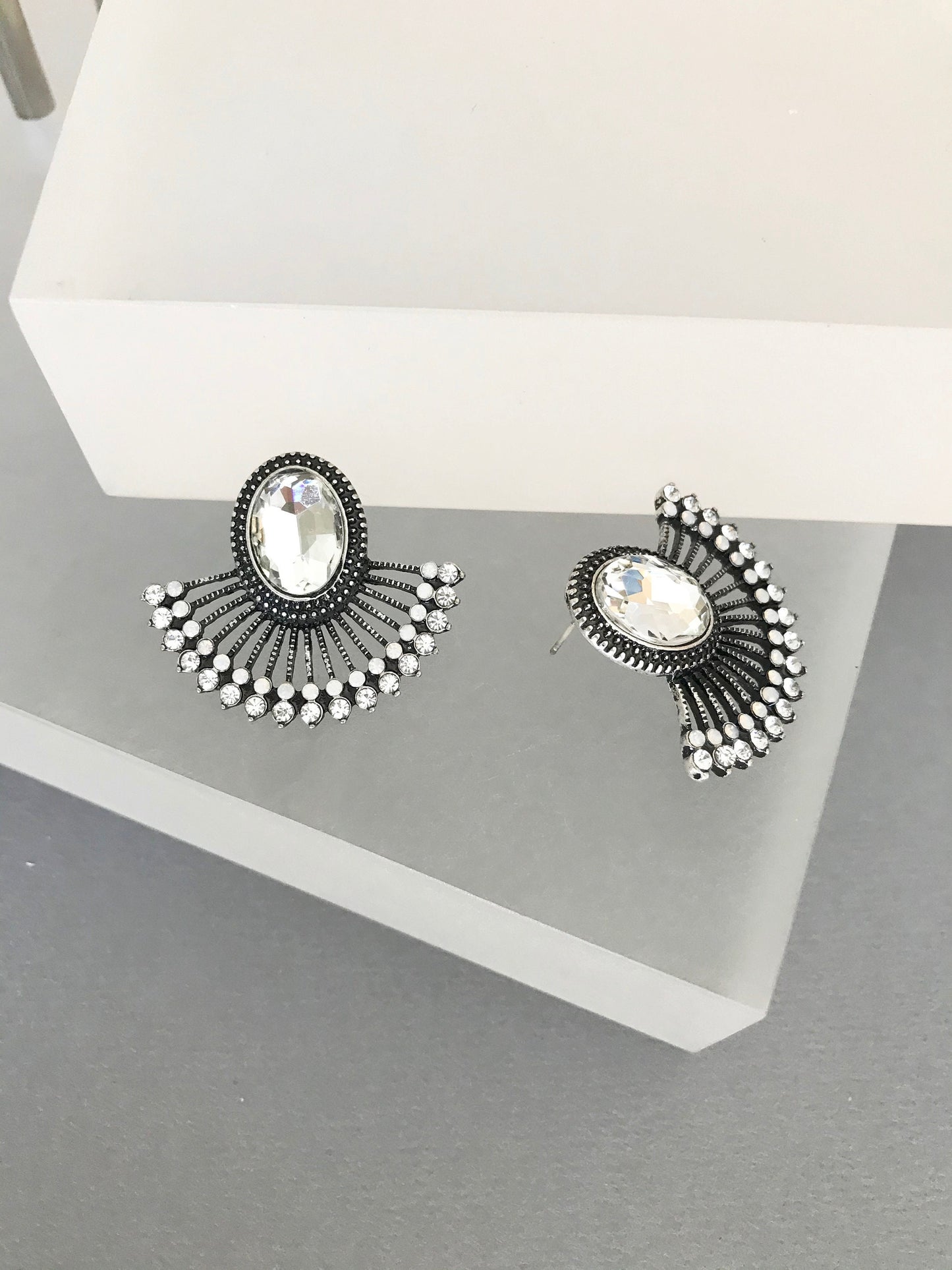 Amber crystal earrings