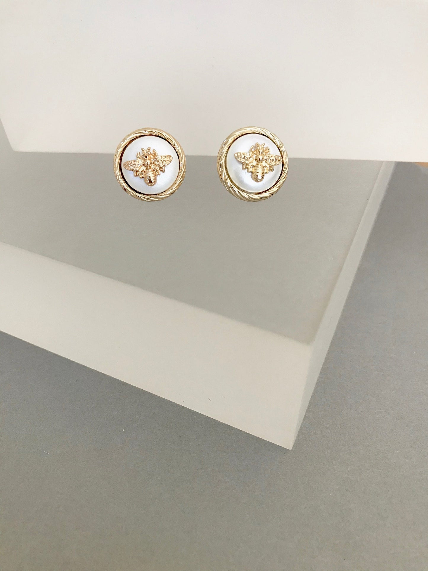 Gold small bee stud earrings