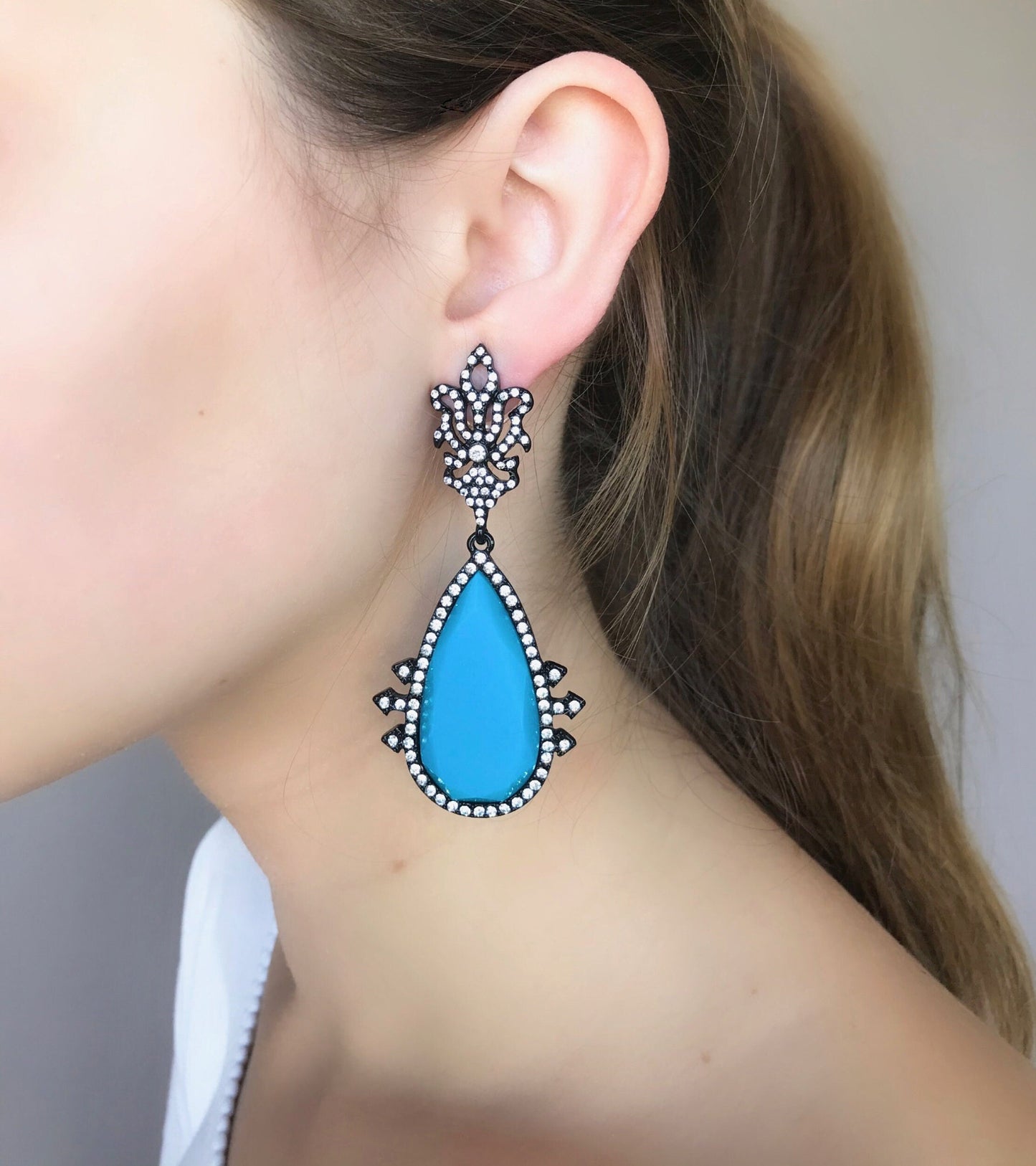 Turquoise teardrop statement dangle earrings