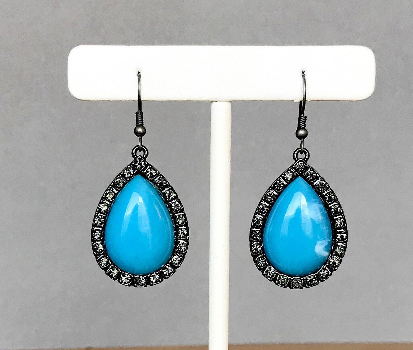 Turquoise teardrop earrings