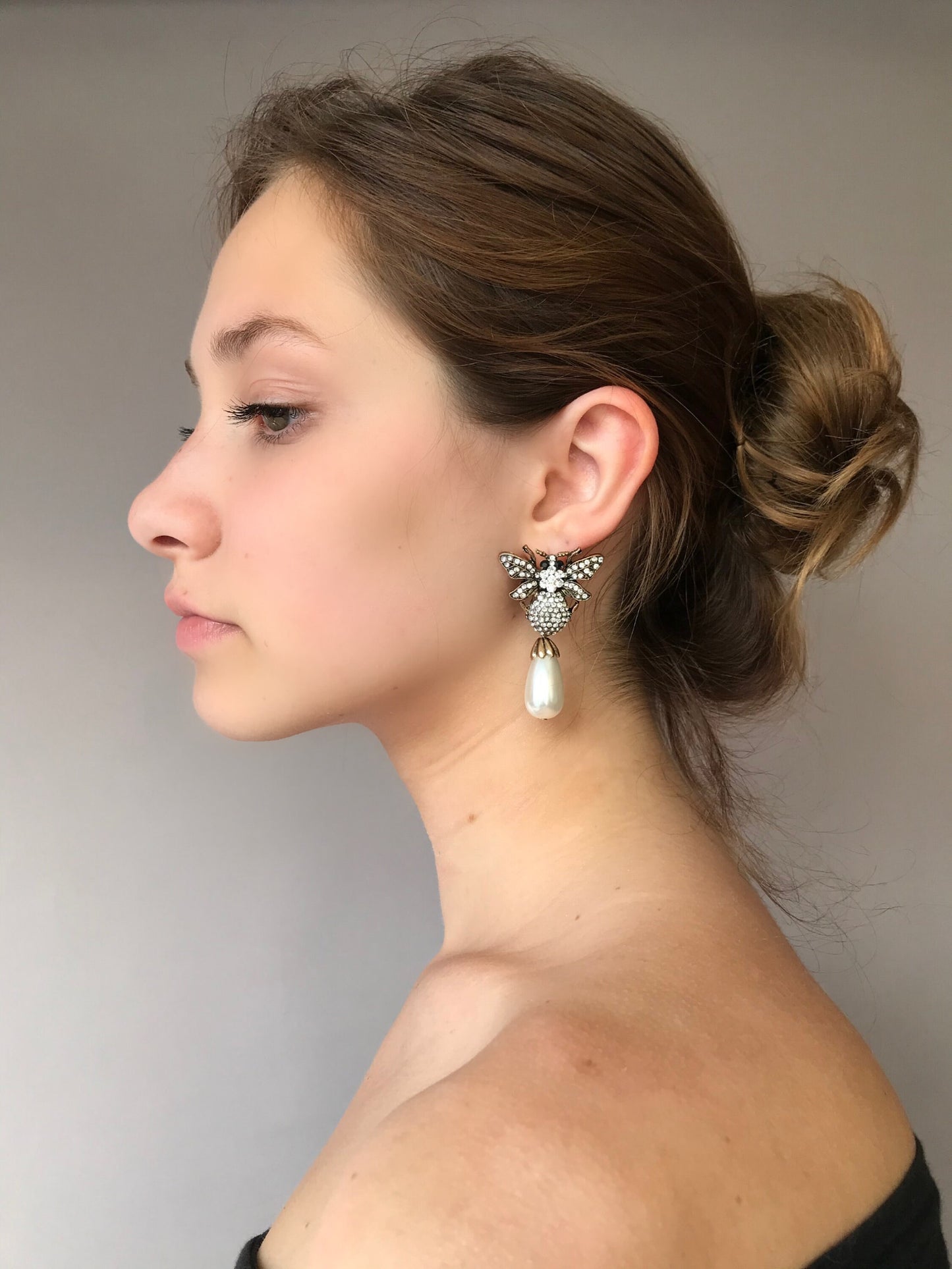 Crystal fly statement earrings