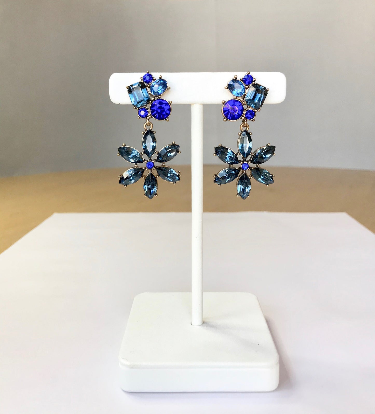 Blue crystal flower earrings