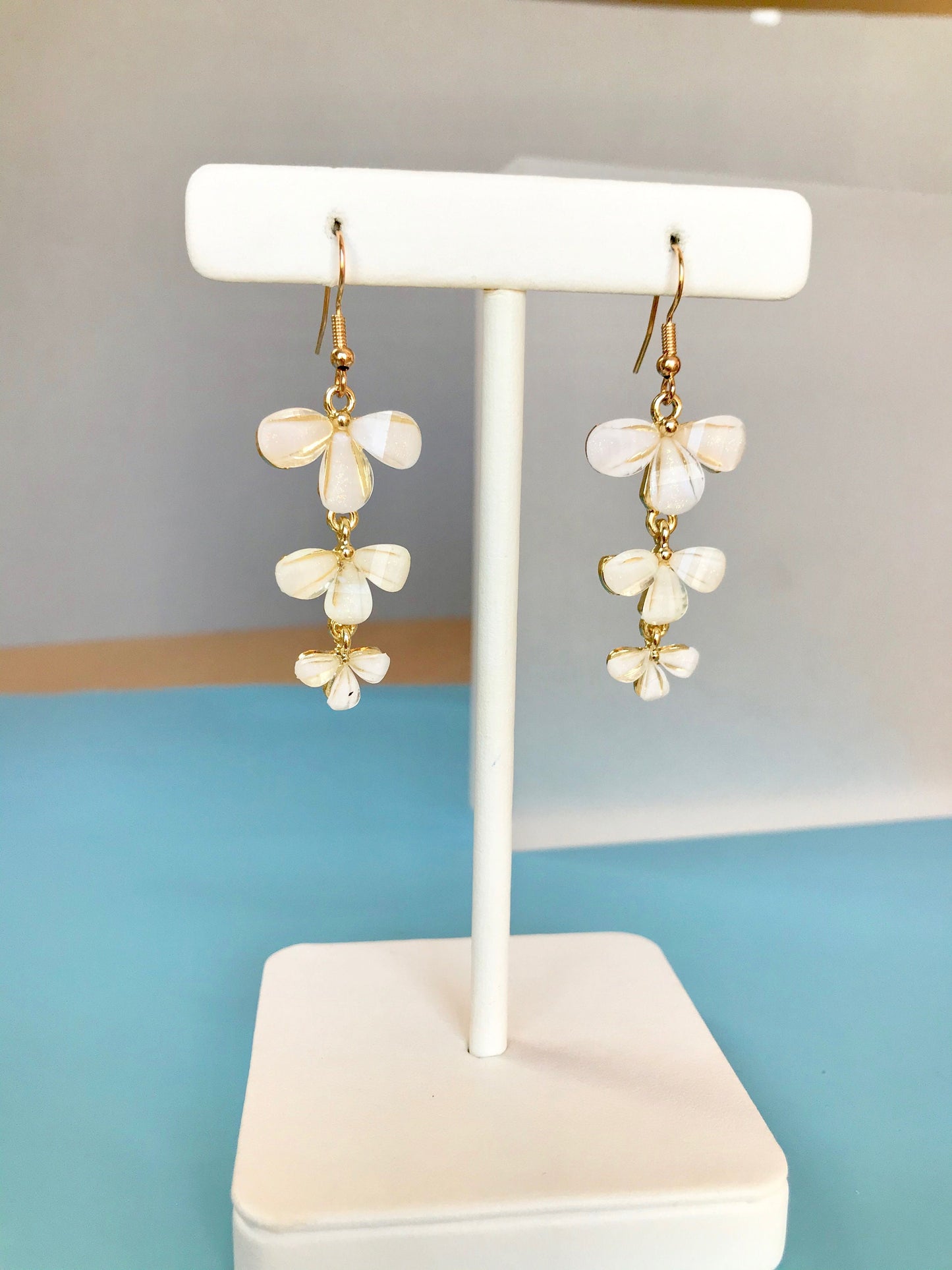 Bridal flower earrings