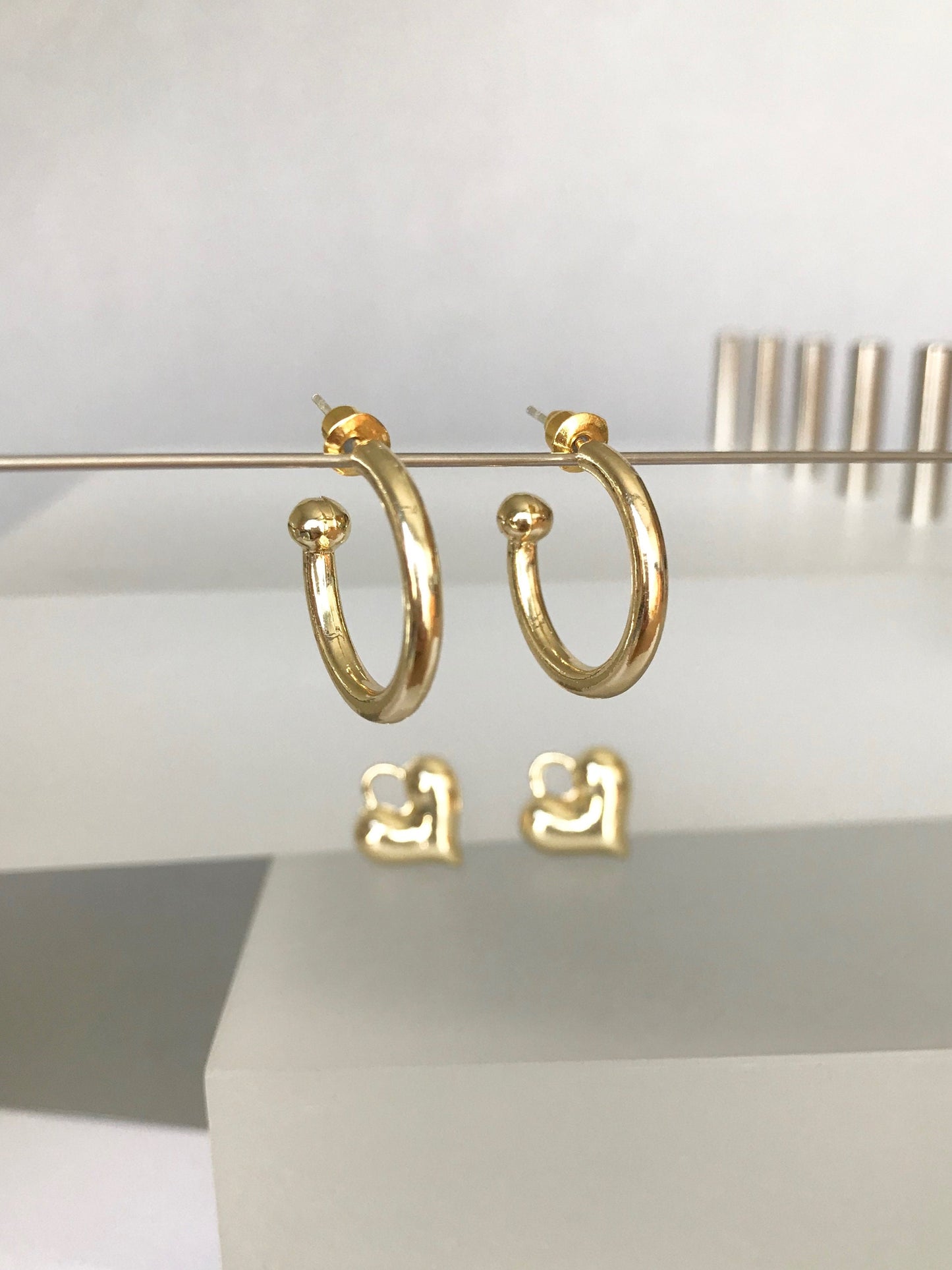 Gold heart hoop earrings