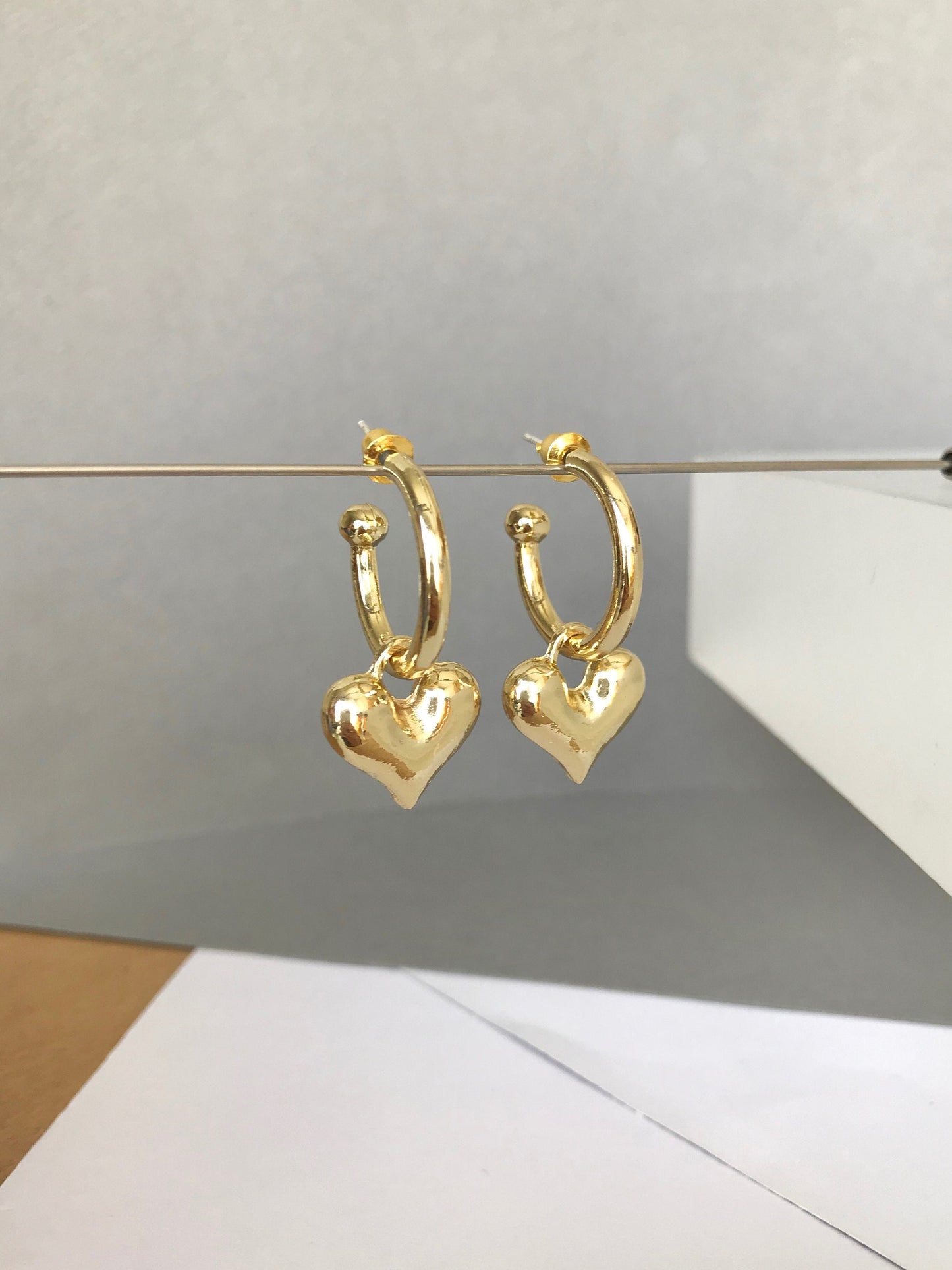 Gold heart hoop earrings