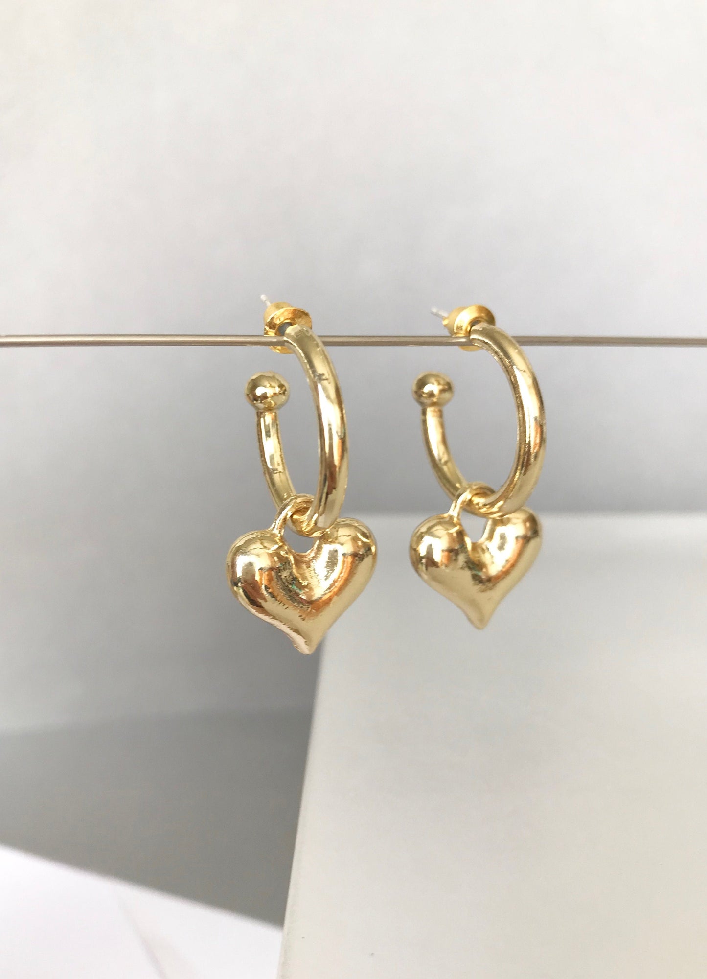 Gold heart hoop earrings