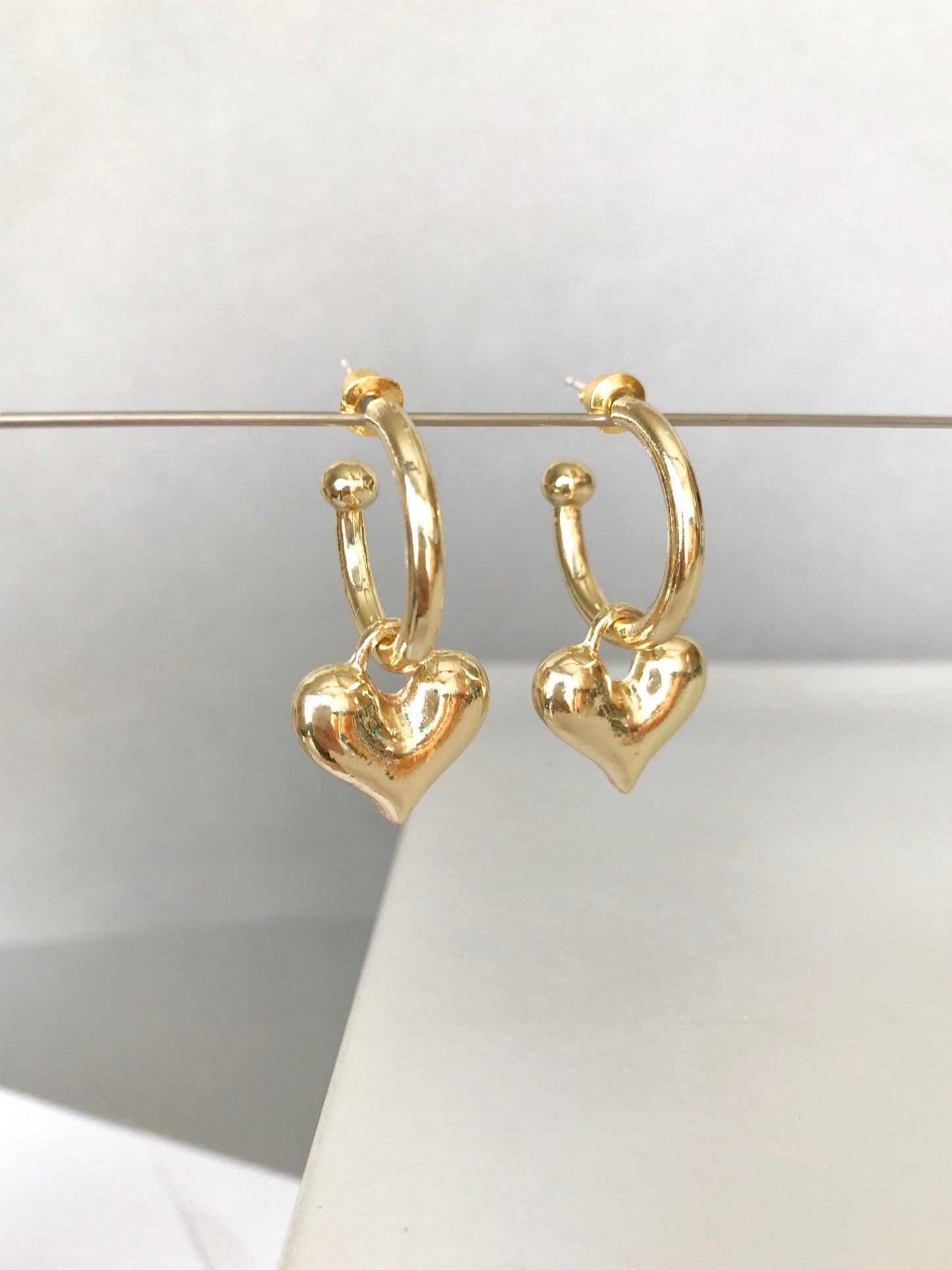 Gold heart hoop earrings