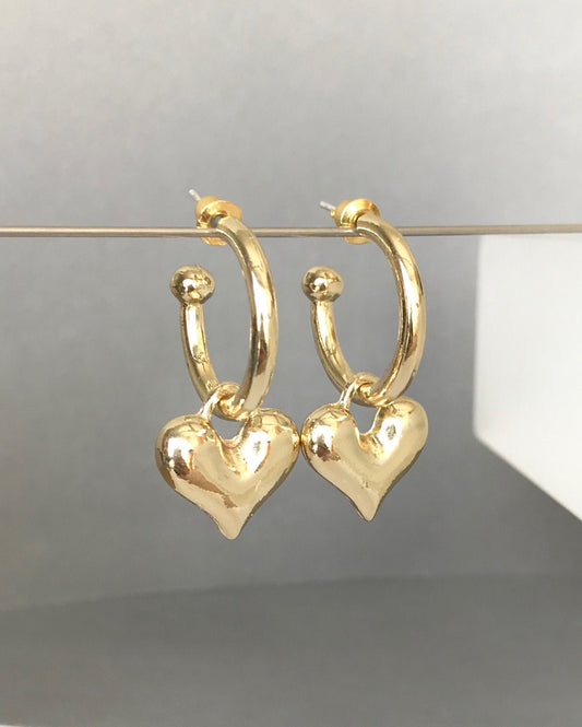 Gold heart hoop earrings