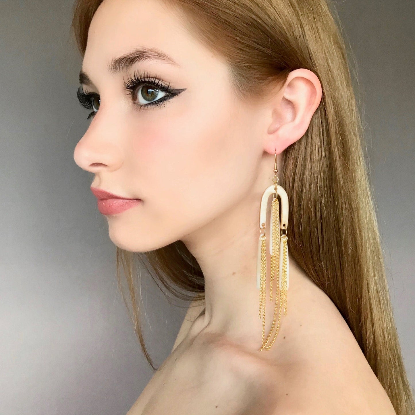 Chandelier arch chain earrings