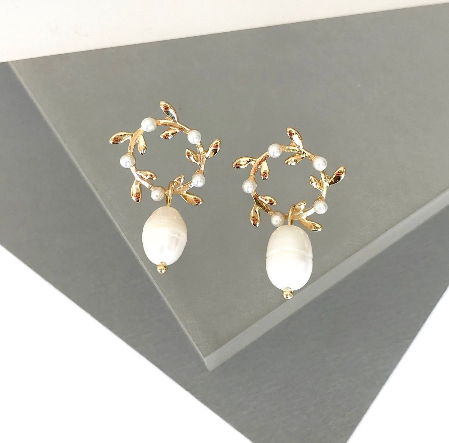 Pearl flower bridal earrings