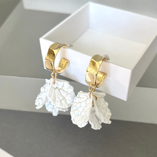 White petal flower earrings