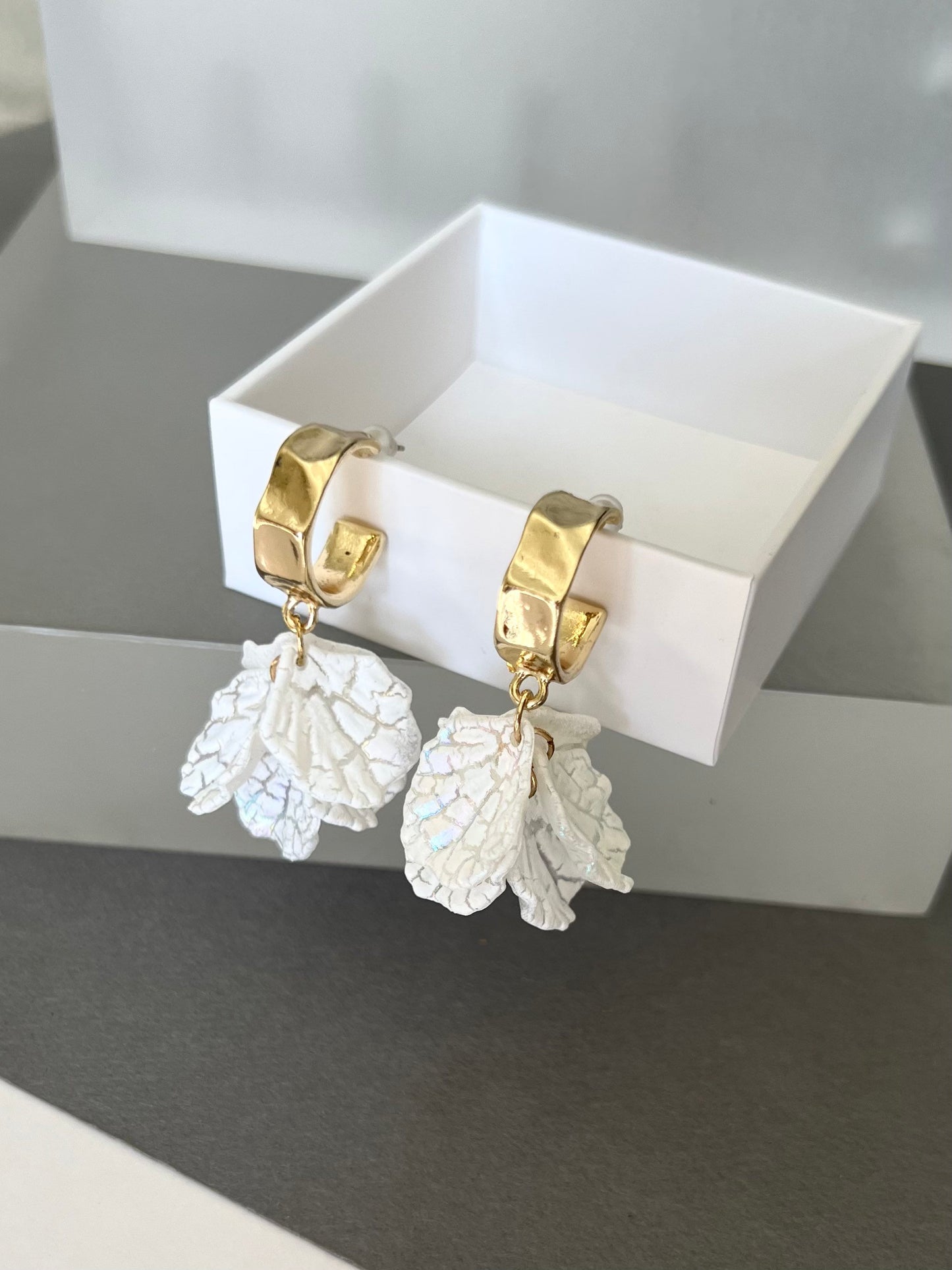 White petal flower earrings