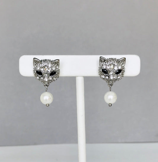 Crystal cat pearl drop earrings