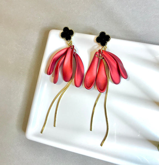 Red petal drop earrings clover earrings